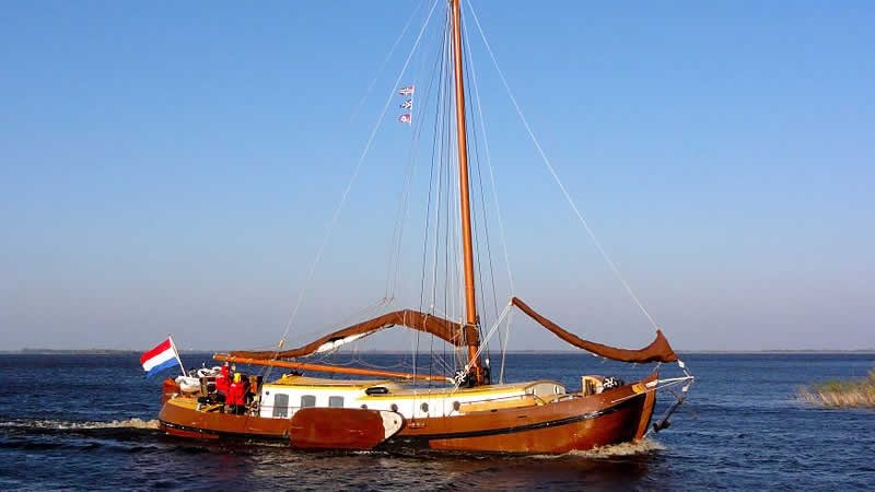 13438-Acht_Gezusters